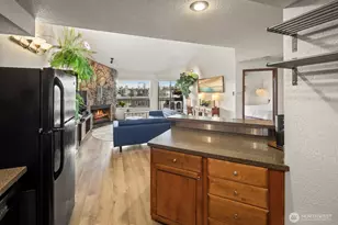 10601 Bagley Ave N, Seattle, WA 98133 - Photo 6