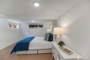 1046 NE 97th St, Seattle, WA 98115 - Photo 24