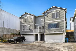 1132 Chestnut Ct, Everett, WA 98201 - Photo 1