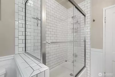 4215 S Holly Street, Seattle, WA 98118 - Photo 20