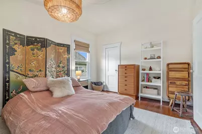 4215 S Holly Street, Seattle, WA 98118 - Photo 16