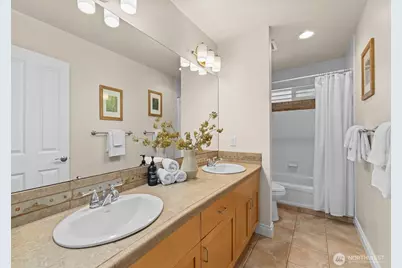 10759 Durland Avenue NE, Seattle, WA 98125 - Photo 20