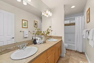 10759 Durland Ave NE, Seattle, WA 98125 - Photo 20