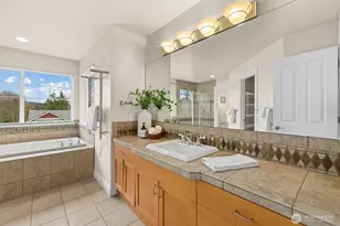 10759 Durland Ave NE, Seattle, WA 98125 - Photo 28