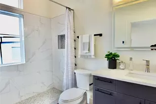 12215 Des Moines Memorial Dr S, Burien, WA 98168 - Photo 10