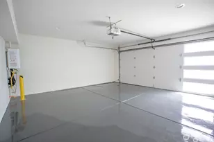 12215 Des Moines Memorial Dr S, Burien, WA 98168 - Photo 8