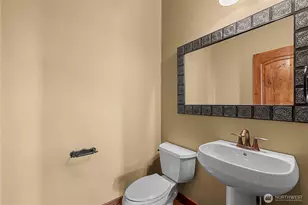 1680 Skyline Dr, Wenatchee, WA 98801 - Photo 30