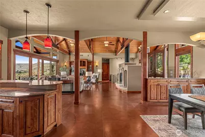 1680 Skyline Drive, Wenatchee, WA 98801 - Photo 4