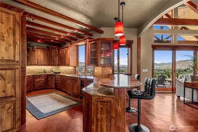 1680 Skyline Drive, Wenatchee, WA 98801 - Photo 12