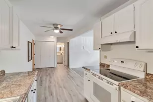 2500 81st Ave SE, Mercer Island, WA 98040 - Photo 8