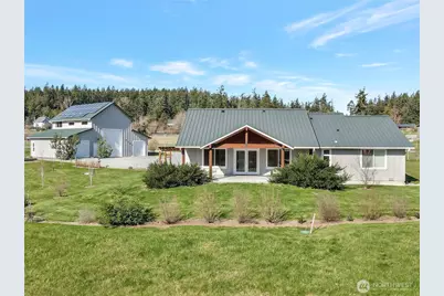 177 S Sunrise Boulevard, Camano Island, WA 98282 - Photo 1