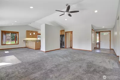 177 S Sunrise Boulevard, Camano Island, WA 98282 - Photo 8