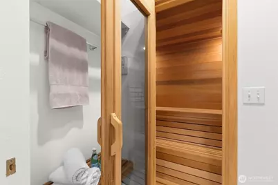 16880 SE 56th Place, Bellevue, WA 98006 - Photo 18