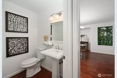 832 NE 202nd Street, Shoreline, WA 98155 - Photo 18