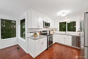 832 NE 202nd St, Shoreline, WA 98155 - Photo 16