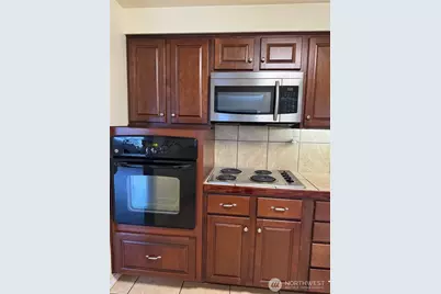 8930 7th Avenue SE, Everett, WA 98208 - Photo 8