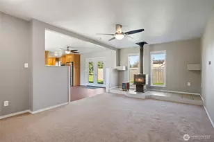 122 N C St, Buckley, WA 98321 - Photo 10