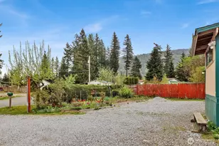 6245 Laurel Pl, Maple Falls, WA 98266 - Photo 4