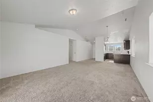 1118 W Sequoia Rd, Moses Lake, WA 98837 - Photo 8