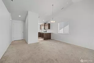 1118 W Sequoia Rd, Moses Lake, WA 98837 - Photo 4