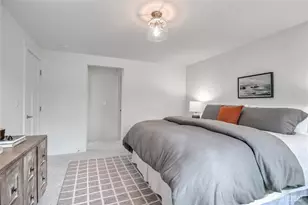 11271 35th Ave SW, Seattle, WA 98146 - Photo 8