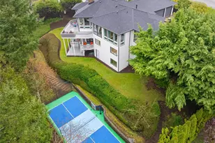 5403 154th Ave SE, Bellevue, WA 98006 - Photo 2