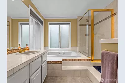 19607 110th Place NE, Bothell, WA 98011 - Photo 32