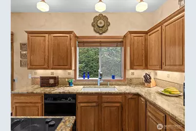 19607 110th Place NE, Bothell, WA 98011 - Photo 14
