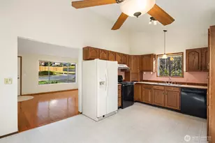 12755 SE 191st Pl, Renton, WA 98058 - Photo 12