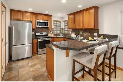 12050 33rd Avenue NE #C, Seattle, WA 98125 - Photo 14