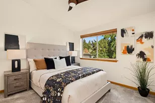 12050 33rd Ave NE, Seattle, WA 98125 - Photo 16