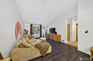 730 SE 8th Ave, Oak Harbor, WA 98277 - Photo 4