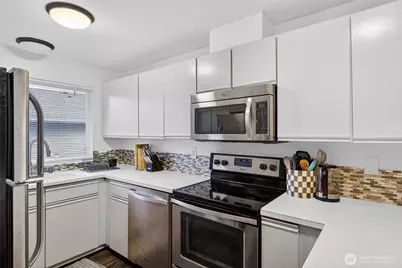 730 SE 8th #A202, Oak Harbor, WA 98277 - Photo 12