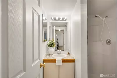 17124 44th Avenue W #A101, Lynnwood, WA 98037 - Photo 18