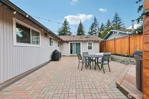 8403 NE 138th St, Kirkland, WA 98034 - Photo 30