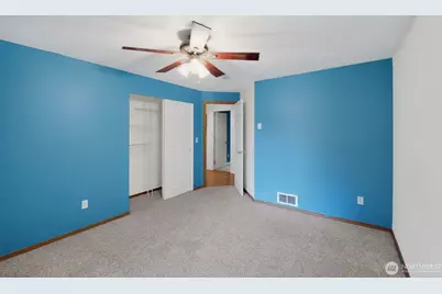 24382 Catamount Lane NW, Poulsbo, WA 98370 - Photo 18