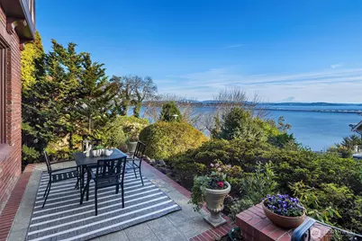 3419 E Laurelhurst Drive NE, Seattle, WA 98105 - Photo 2