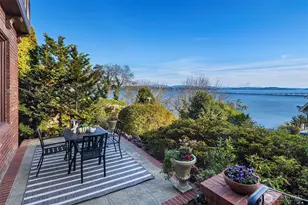 3419 E Laurelhurst Dr NE, Seattle, WA 98105 - Photo 2