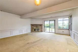 317 SW 112th St, Seattle, WA 98146 - Photo 2