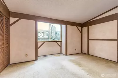 317 SW 112th Street #302, Seattle, WA 98146 - Photo 18