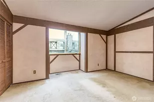 317 SW 112th St, Seattle, WA 98146 - Photo 18