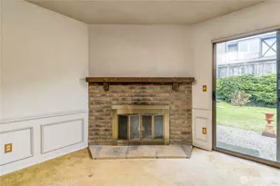 317 SW 112th St, Seattle, WA 98146 - Photo 4