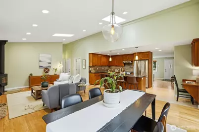 7804 200th Street SW, Edmonds, WA 98026 - Photo 16