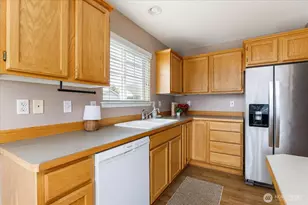 1859 SW Sunnyside Ave, Oak Harbor, WA 98277 - Photo 14