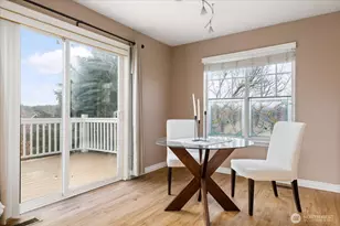 1859 SW Sunnyside Ave, Oak Harbor, WA 98277 - Photo 12