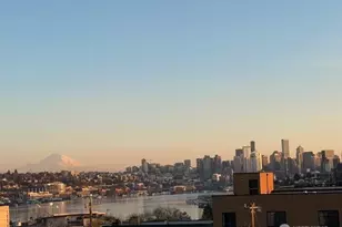 4020 Aurora Ave N, Seattle, WA 98104 - Photo 2