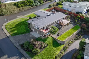 13635 SE 43rd St, Bellevue, WA 98006 - Photo 32