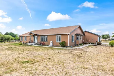 1880 Dilley Road, Tieton, WA 98947 - Photo 2