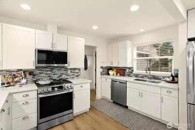 3960 SW Austin Street, Seattle, WA 98136 - Photo 4