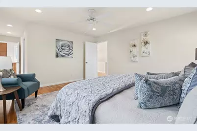 5720 59th Avenue NE, Seattle, WA 98105 - Photo 16